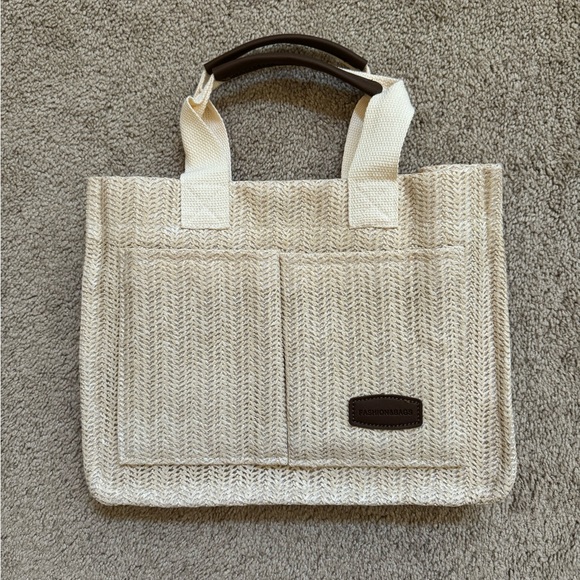 ✨Beige Woven Tote Bag✨ - Picture 1 of 5